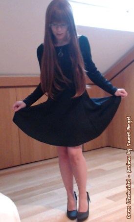 black long sleeve dress